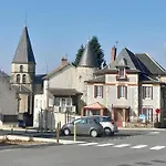 Maison En Pierres Renovee Avec Patio A - Fr-1-489-191 *