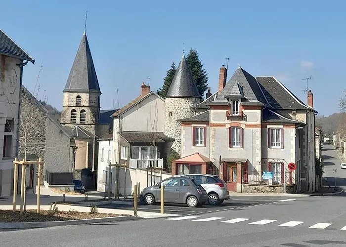 Maison En Pierres Renovee Avec Patio A - Fr-1-489-191 *